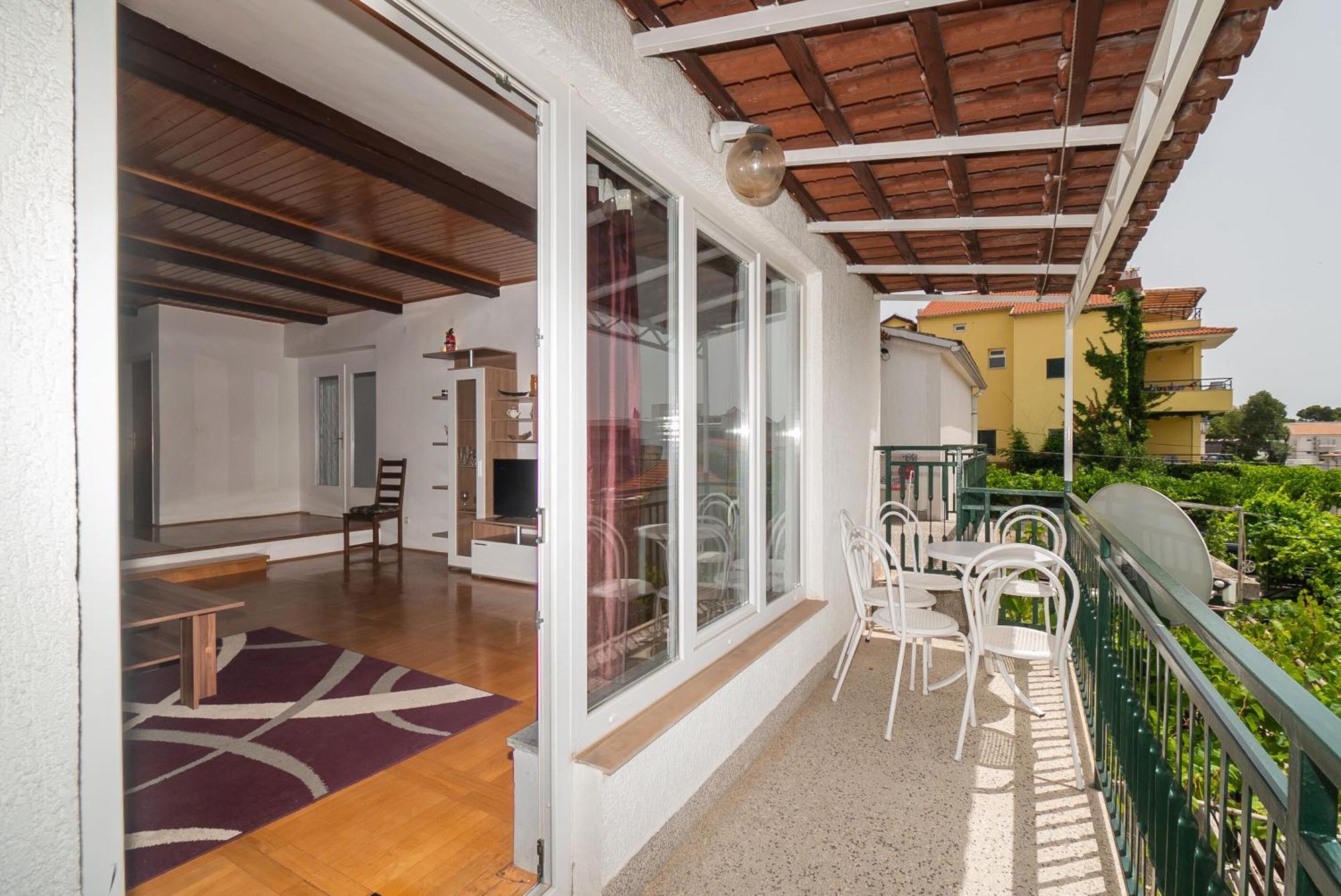 Apartment Ervin Vodice Exterior photo