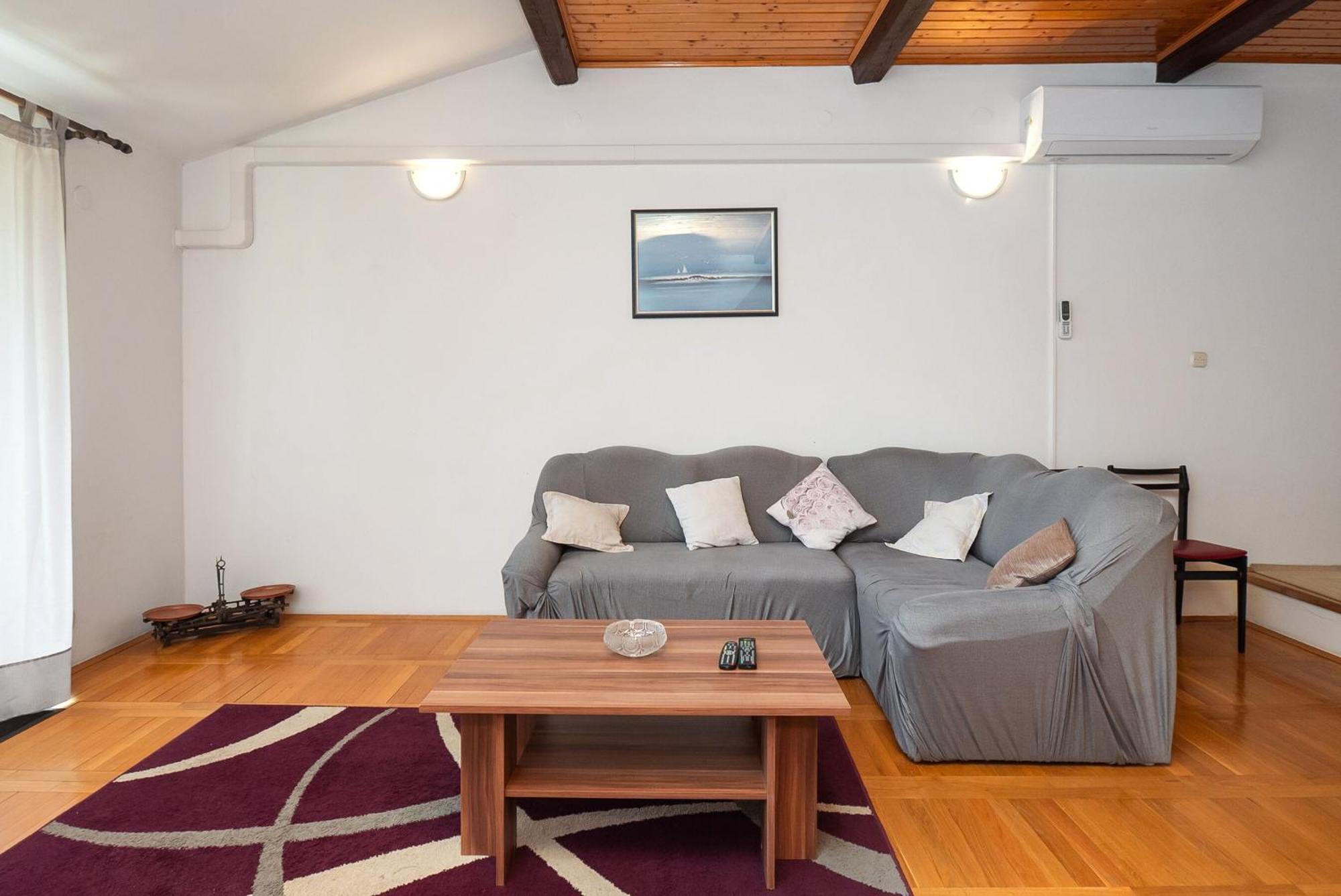 Apartment Ervin Vodice Exterior photo