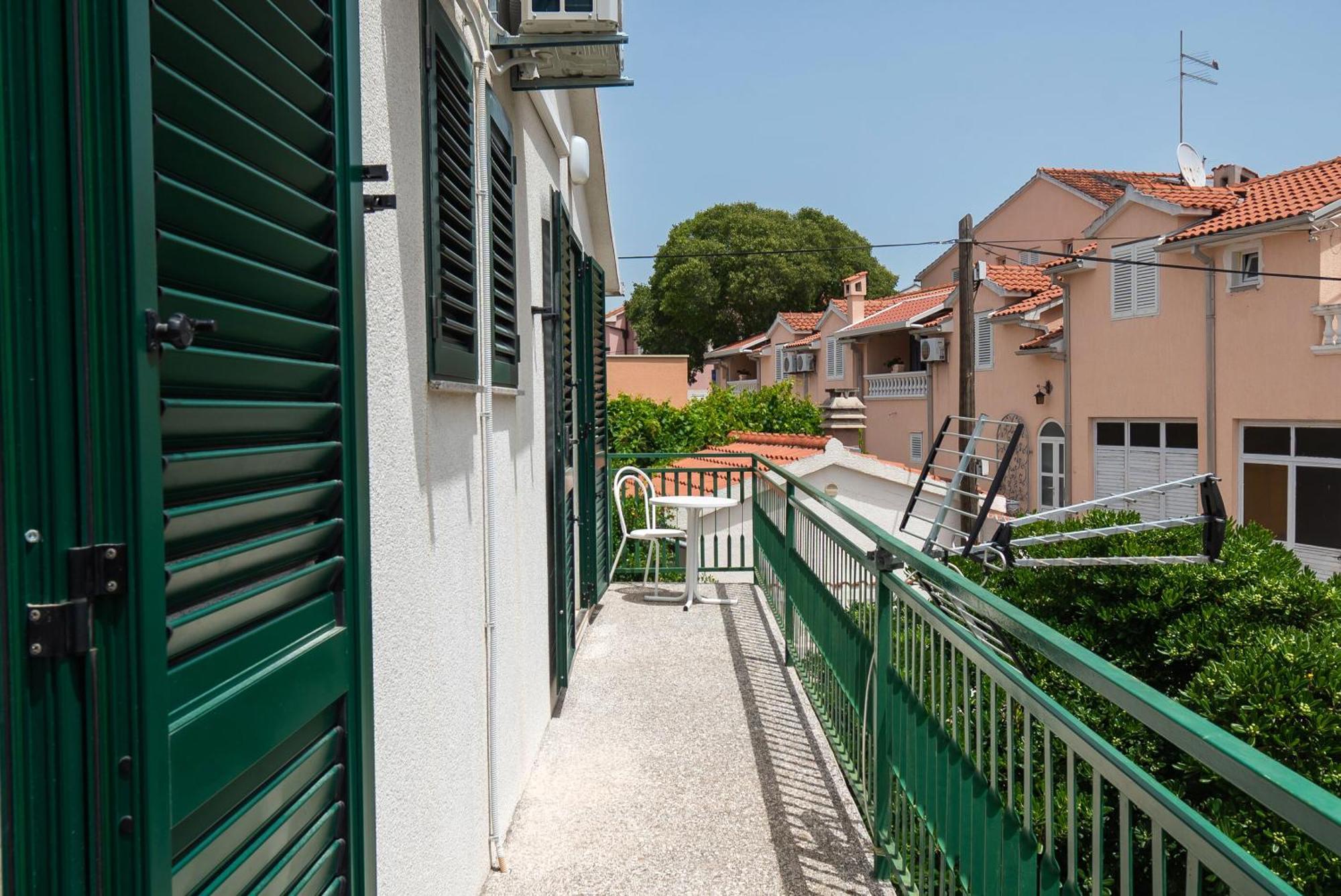 Apartment Ervin Vodice Exterior photo