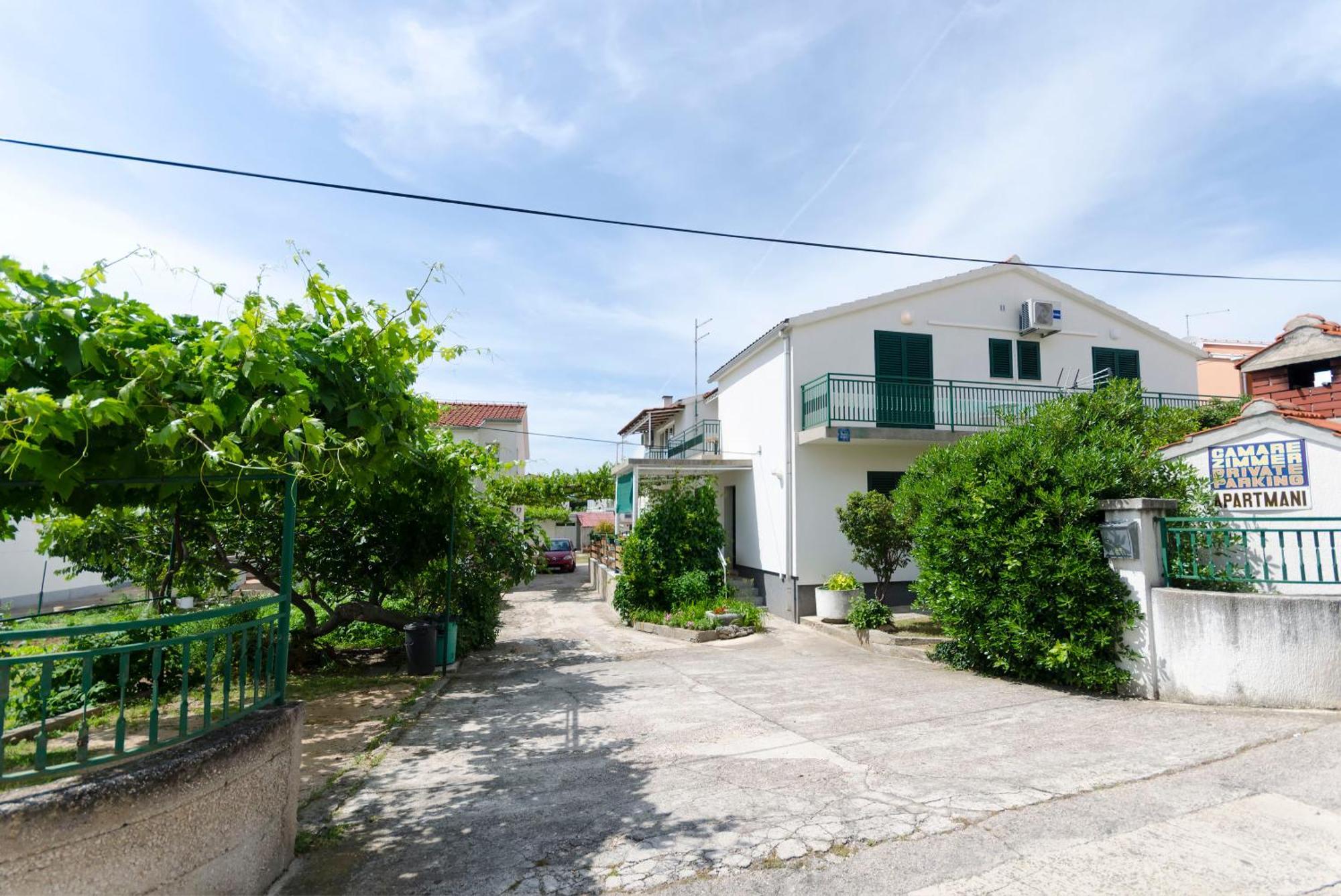 Apartment Ervin Vodice Exterior photo