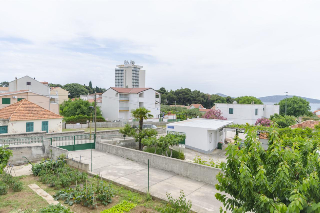 Apartment Ervin Vodice Exterior photo